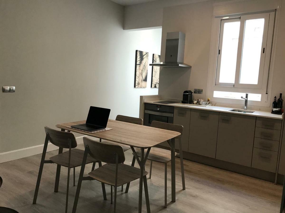 Apartment Velarde Madrid Ngoại thất bức ảnh