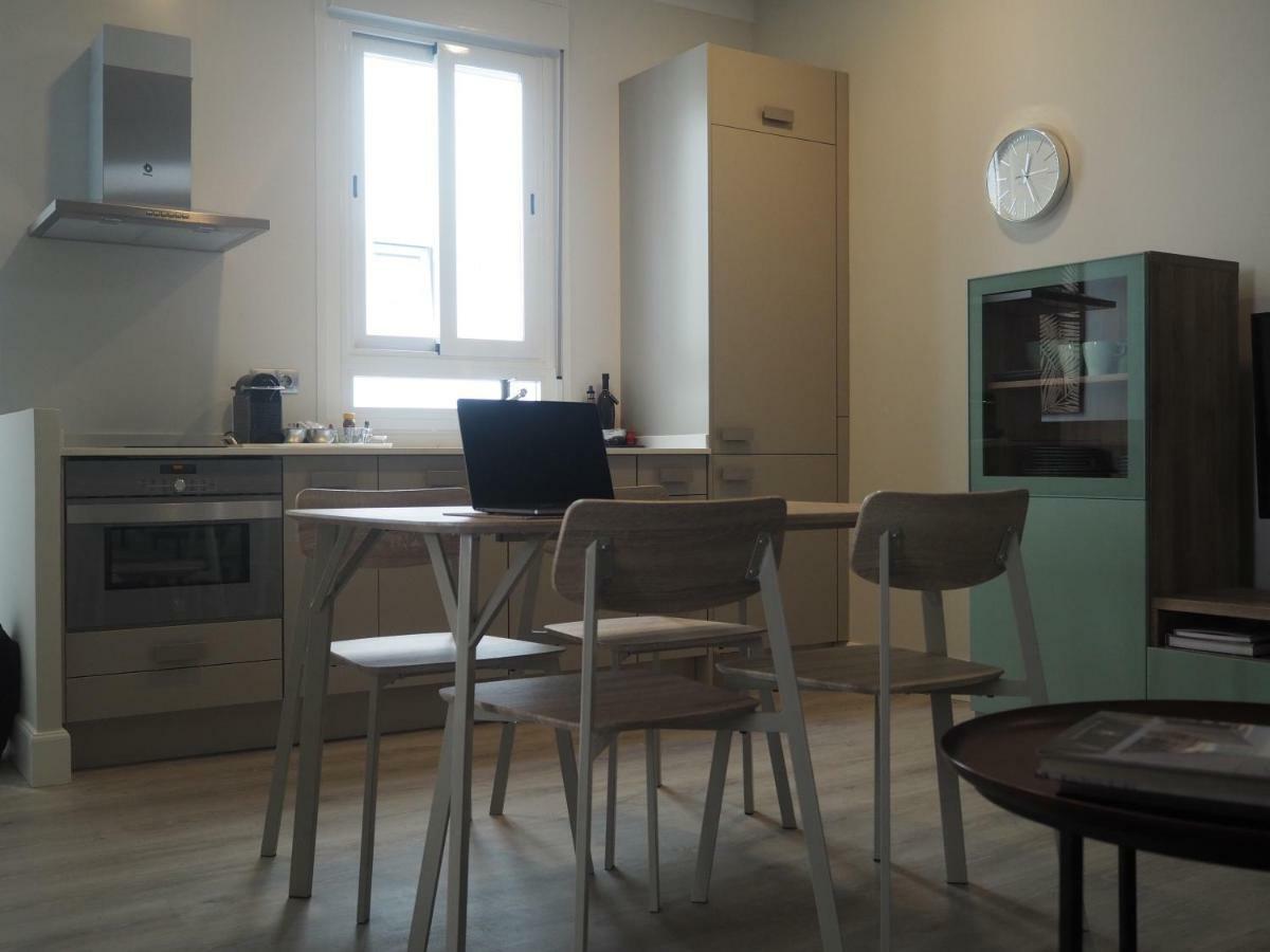 Apartment Velarde Madrid Ngoại thất bức ảnh